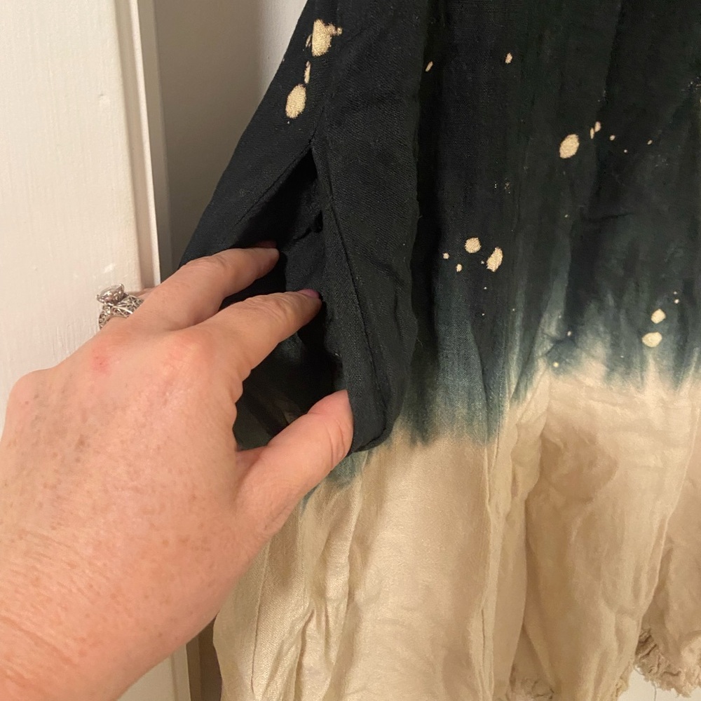 Umgee linen blend bleach dip dye frayed distressed casual T shirt dress size M - Picture 6 of 7